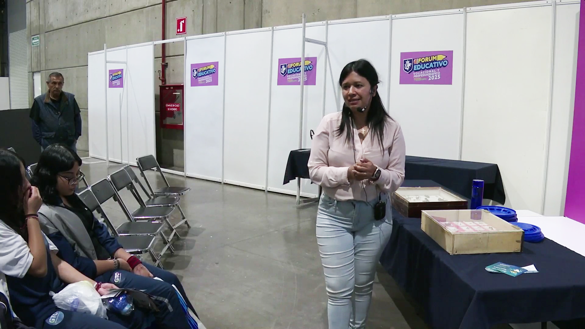 Los Insectos en la Agricultura - Pequeños Gigantes de Nuestra Alimentación