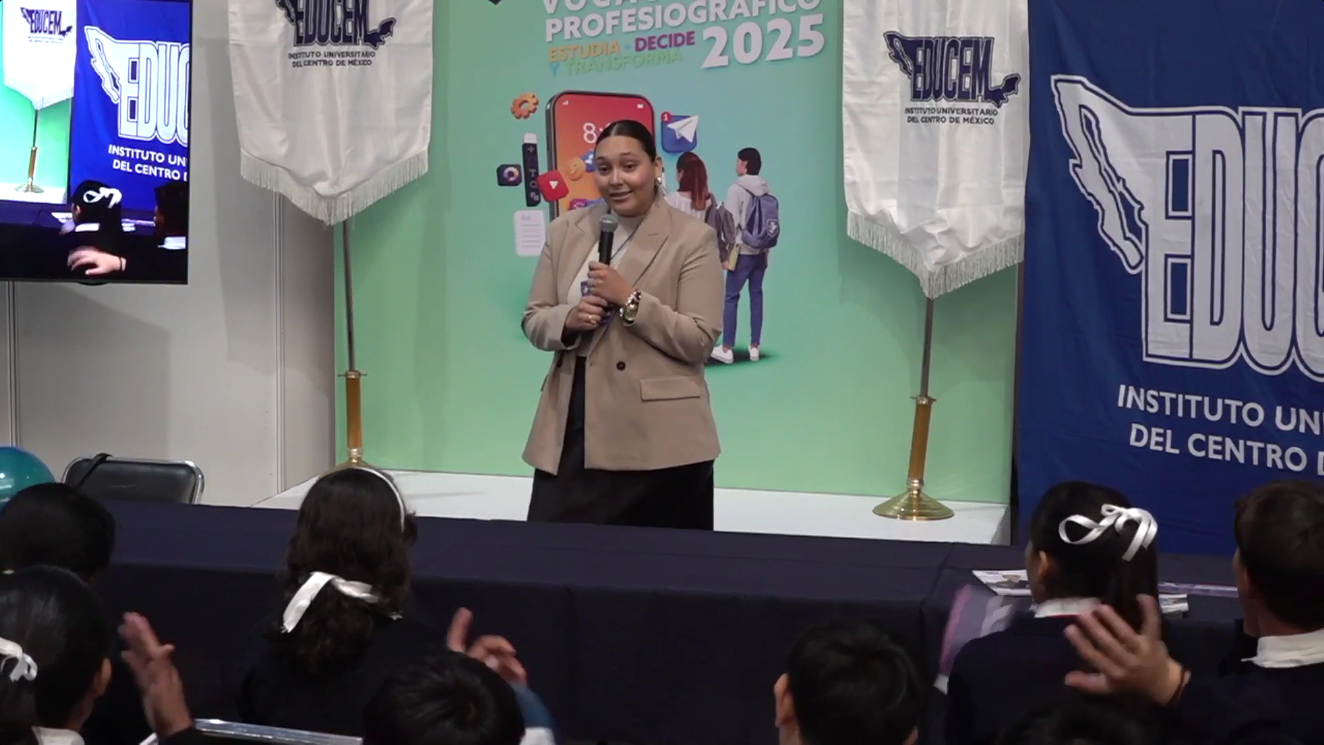 Simulación Virtual en 3D para la Formación Técnica y Profesional